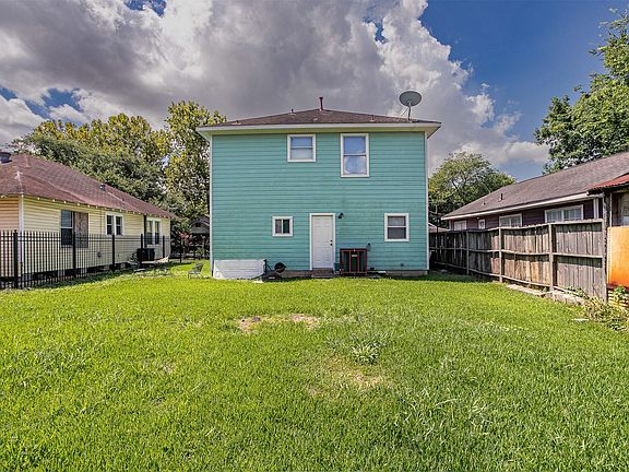 5th image of 6619 Brownsville St