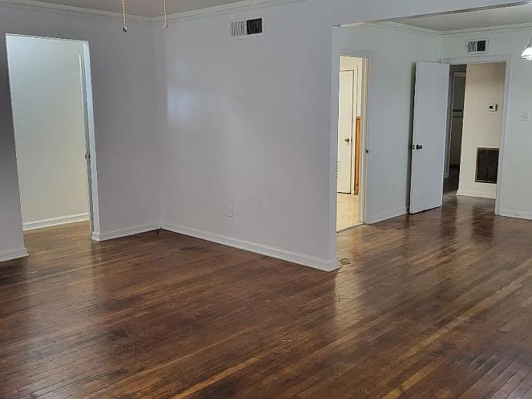 2430 Metairie Rd — Photo 6