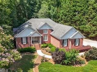 1285 Lake Forest Ln, McDonough, GA