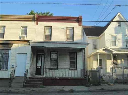 2nd image of 3059 River Ave