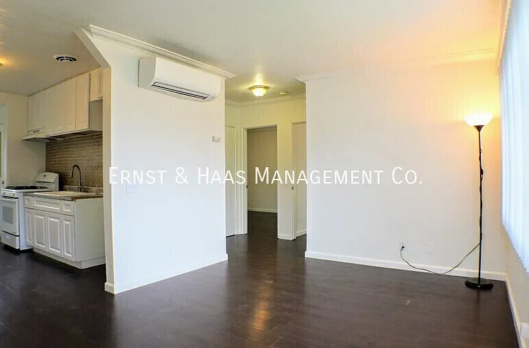 8275 California St — Photo 3