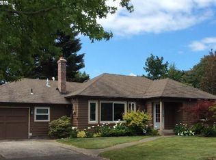 960 NE Birchwood Dr, Hillsboro, OR