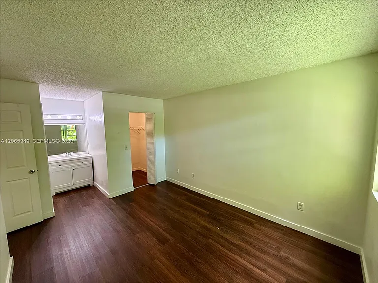 1237 SW 46th Ave #803 — Photo 15