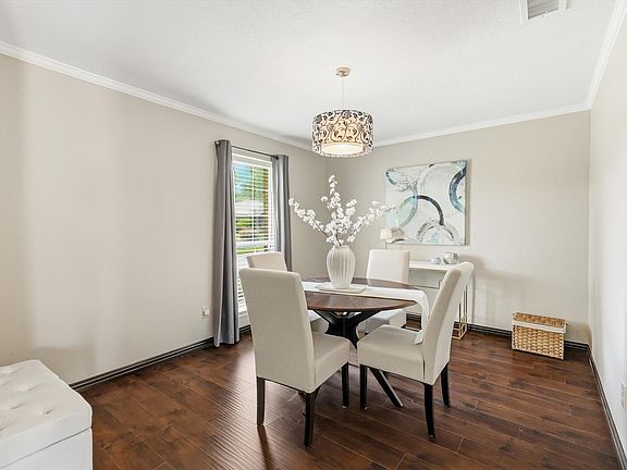 5th image of 3802 Virginia Pine Cir