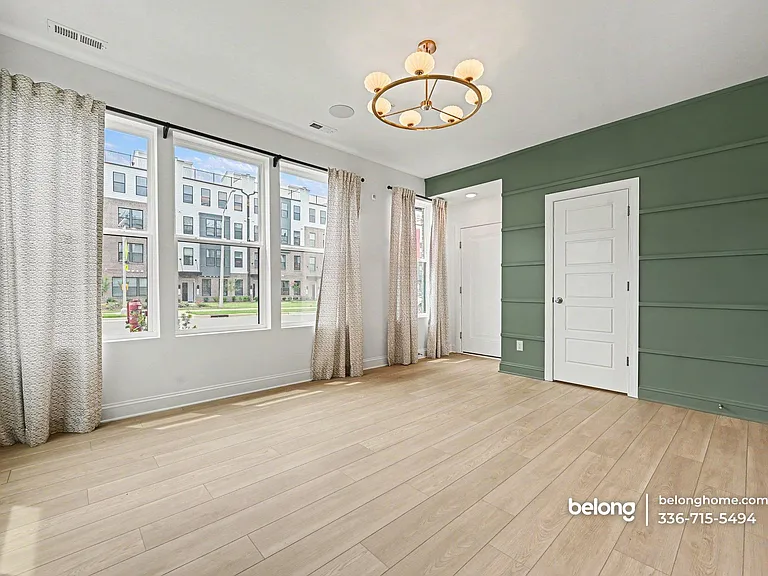 600 Hedrick Ridge Rd #114 — Photo 5
