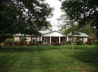 1222 Smith Rd, Xenia, OH 45385