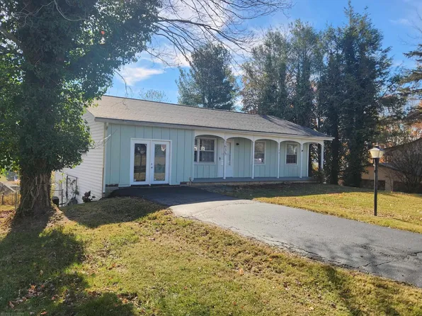 1635 W Main St, Wytheville, VA 24382