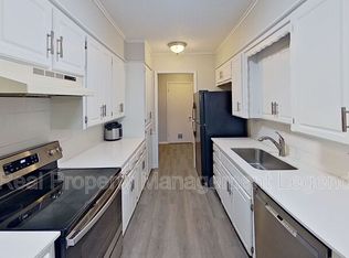 821 W Woodard St, Denison, TX 75020