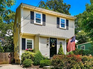 33 School St, Hanover, MA 02339