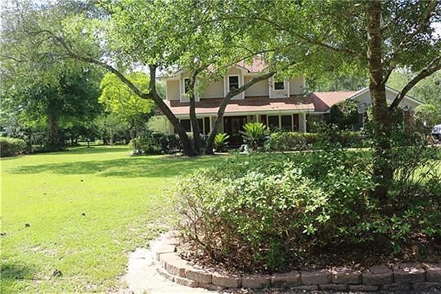 1st image of 115 Charwood Dr