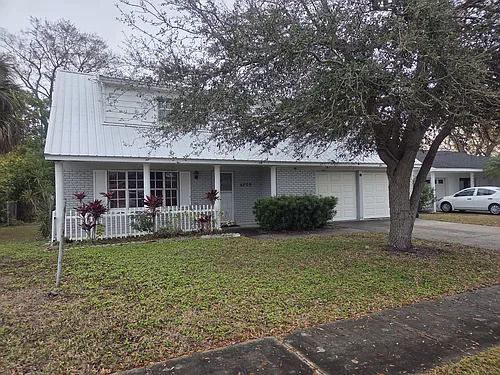 4809 Arrowwood Dr Photo 1