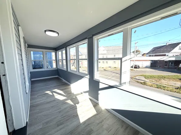1370 10th Ave Floor 2, Schenectady, NY 12303