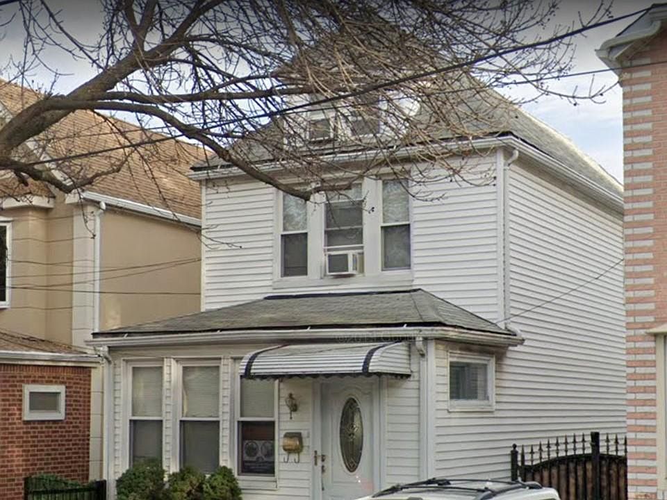 1st image of 84-41 Dana Ct