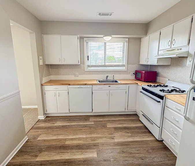 321 Fountain St NE #5 — Photo 8