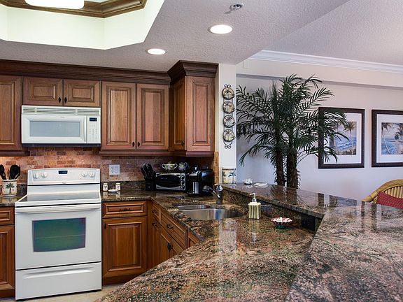 2nd image of 480 Sail Ln APT 607