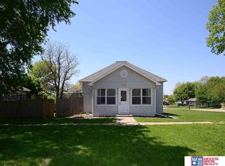 609 Allen St, Firth, NE 68358