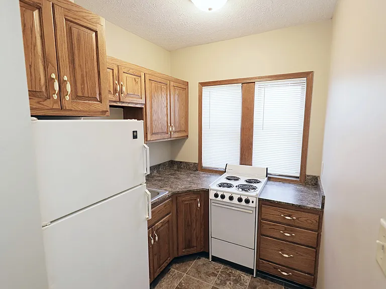 1131 S 10th St #2 — Photo 11