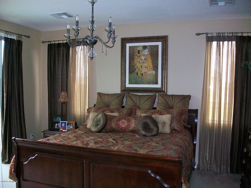 2nd image of 18046 W Paseo Way