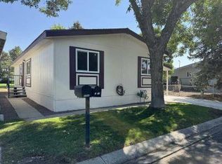 1715 Armagnea St, Carson City, NV 89701
