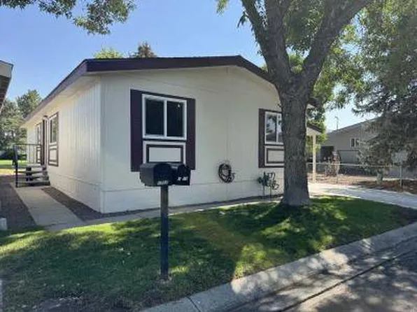 1715 Armagnea St, Carson City, NV 89701