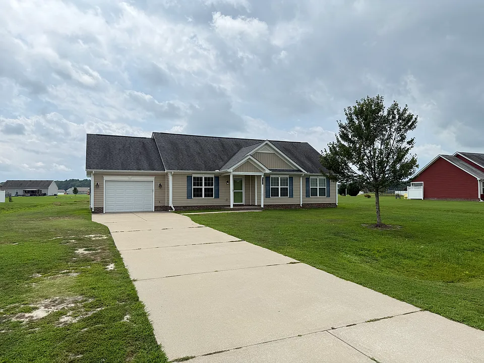 104 Neuse Dr