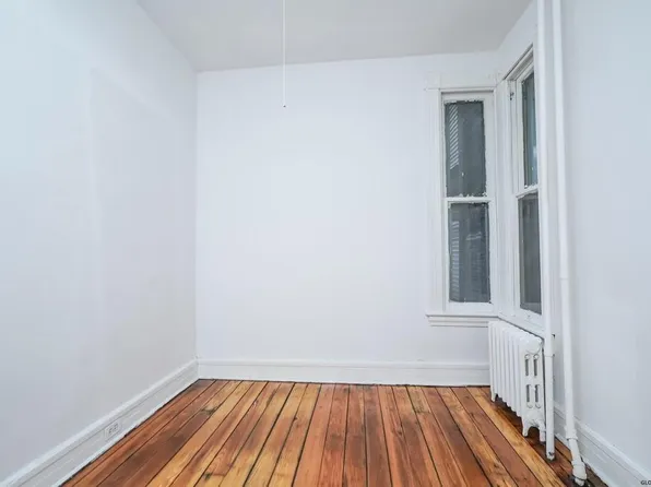 53 Oakwood Ave #A, Troy, NY 12180