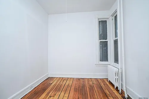 53 Oakwood Ave #A Photo 1