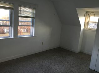 9 Oxford St #B, Sanford, ME 04073