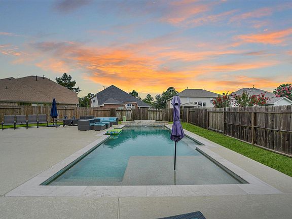 4th image of 19503 Hayden Grove Dr