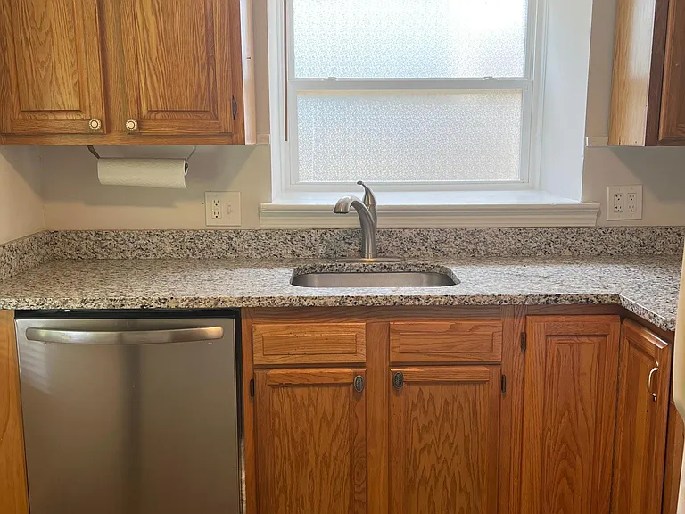 6831 Maryland Ave #C — Photo 5