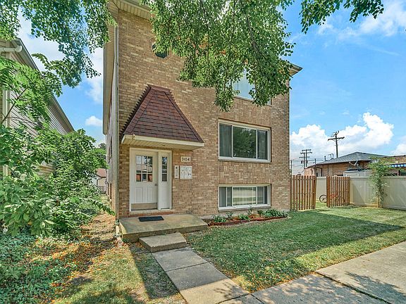 3rd image of 3104 Grand Blvd
