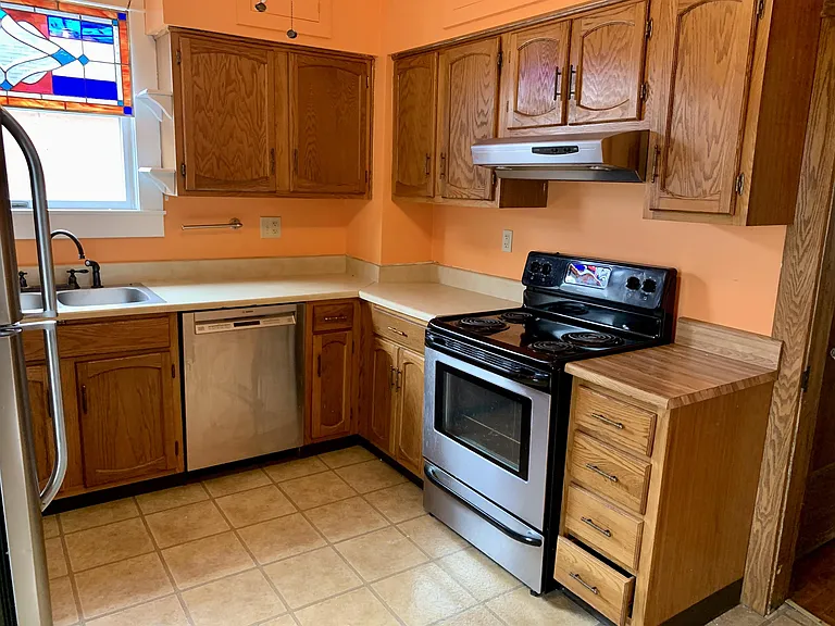 916 Pine Rd — Photo 8