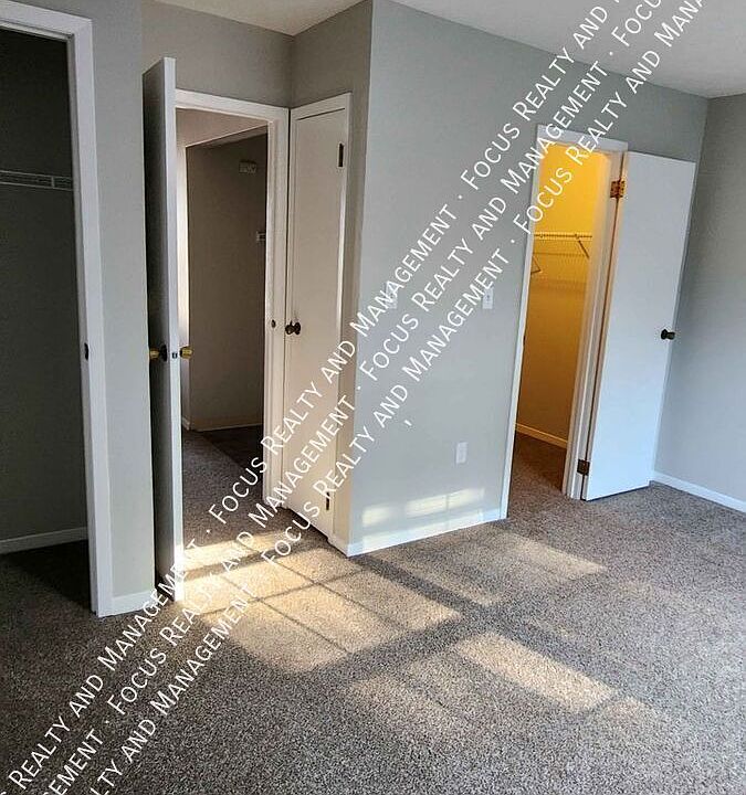 1st image of 1239 Green Valley Dr #B