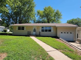 1603 S Main St, El Dorado Springs, MO 64744