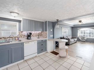 6 Shoreland Dr, Fort Myers, FL 33905