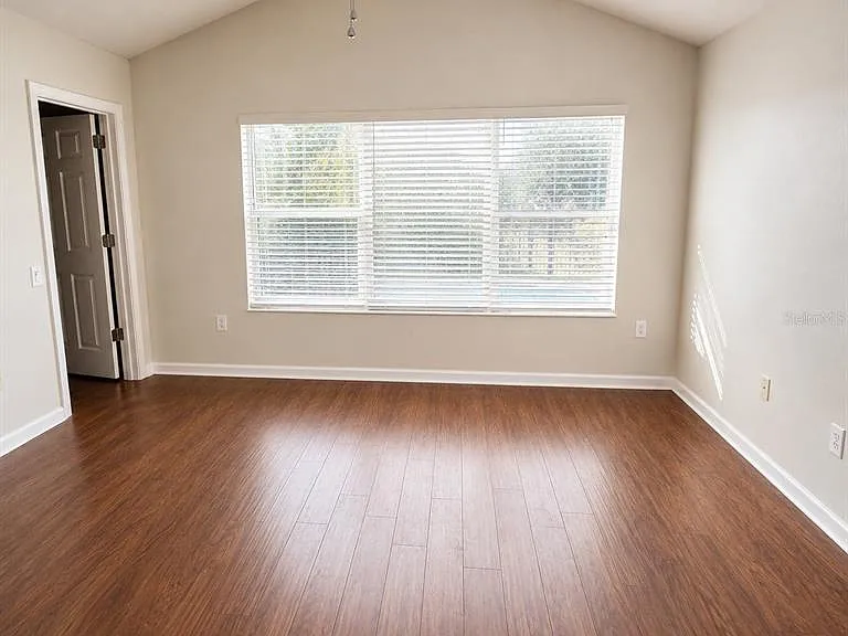 10222 Pink Palmata Ct — Photo 5