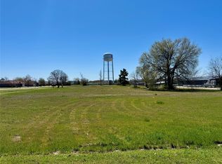 2301 Mangum St, Commerce, TX 75428