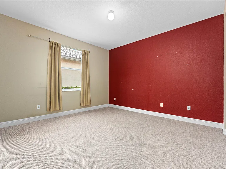 7140 Pinecreek Way — Photo 37