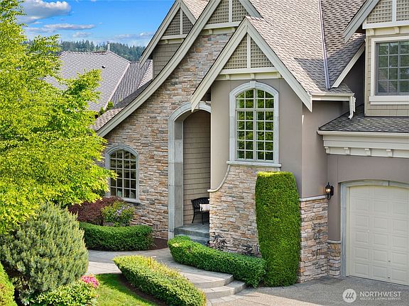 2nd image of 15407 SE 80th Street