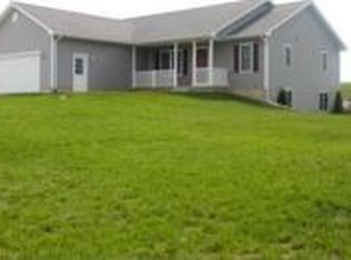 7336 Juniper Ln, Portland, MI 48875