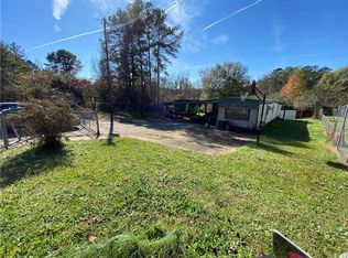 2370 Calvary Church Rd, Gainesville, GA 30507