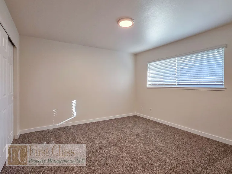 Westview Terrace — Photo 60