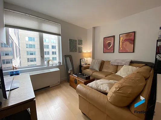 Rented by FirstService Realty (legacy) | media 18