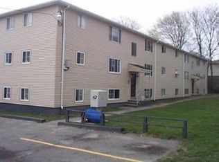 123 Snell St APT 10, Fall River, MA 02721