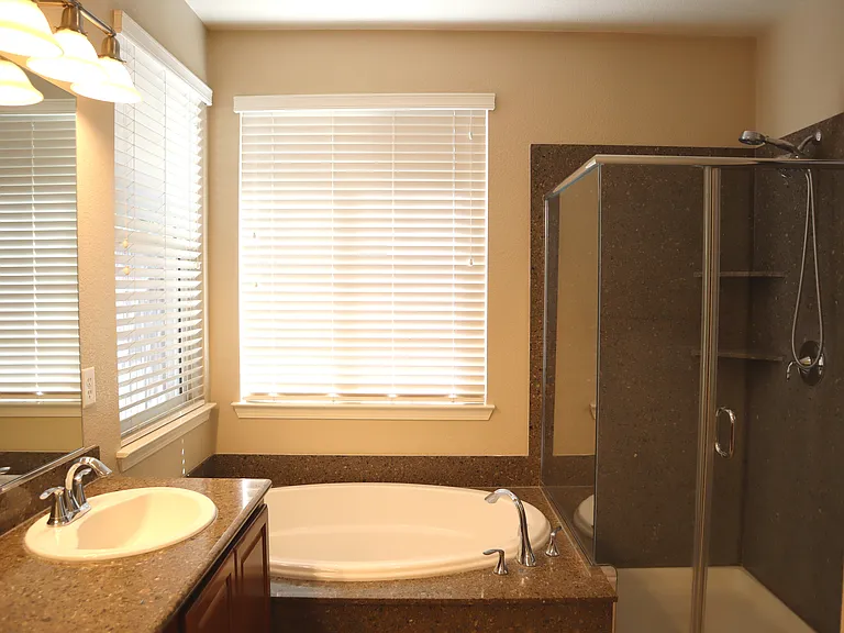540 Needles Ct — Photo 14