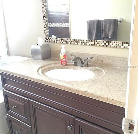 4th image of 4011 Grayton Dr