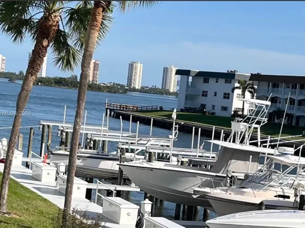 108 Paradise Harbour Blvd APT 507, North Palm Beach, FL 33408
