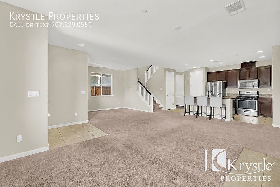 1st image of 2273 Dorset Ln