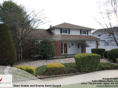 1241 Holiday Park Dr, Wantagh, NY, 11793