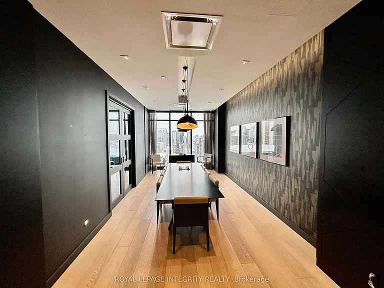 255 Bay St #910 — Photo 20
